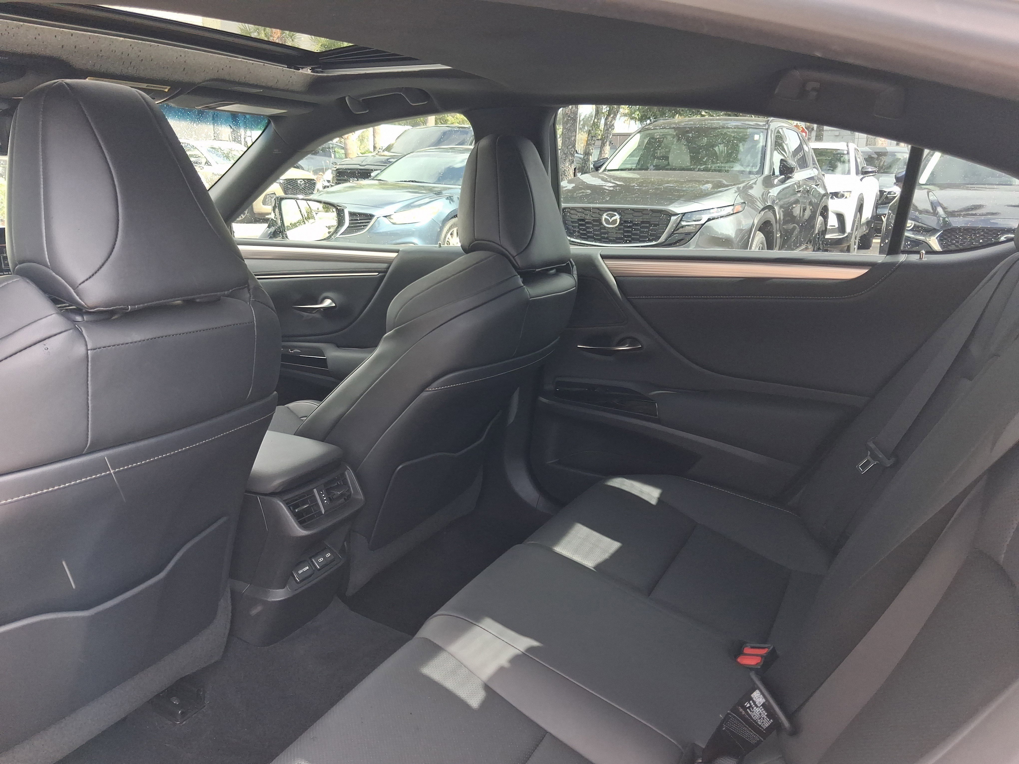 Used 2022 Lexus ES 350 F Sport w/ Accessory Package 2 FWD image 6
