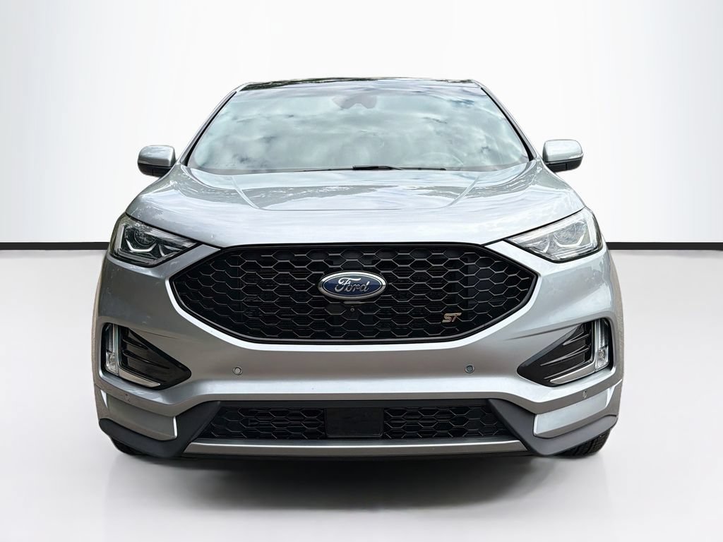 Used 2020 Ford Edge ST w/ Equipment Group 401A AWD/4WD image 2