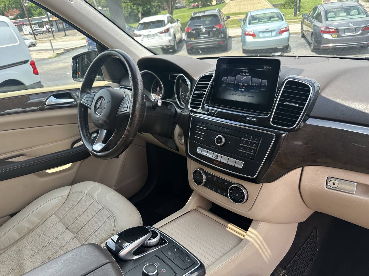 Used 2016 Mercedes-Benz GLE 350 4MATIC w/ Premium Package image 9