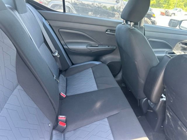Used 2025 Nissan Versa SV FWD image 8