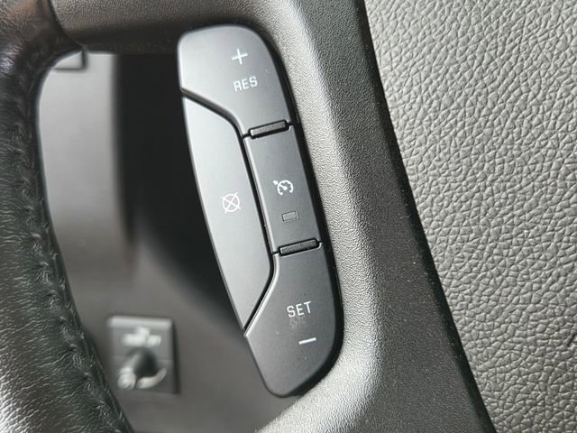 Used 2023 GMC Savana 2500 w/ Driver Convenience Package image 32