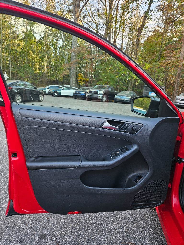 Used 2014 Volkswagen Jetta S FWD image 10