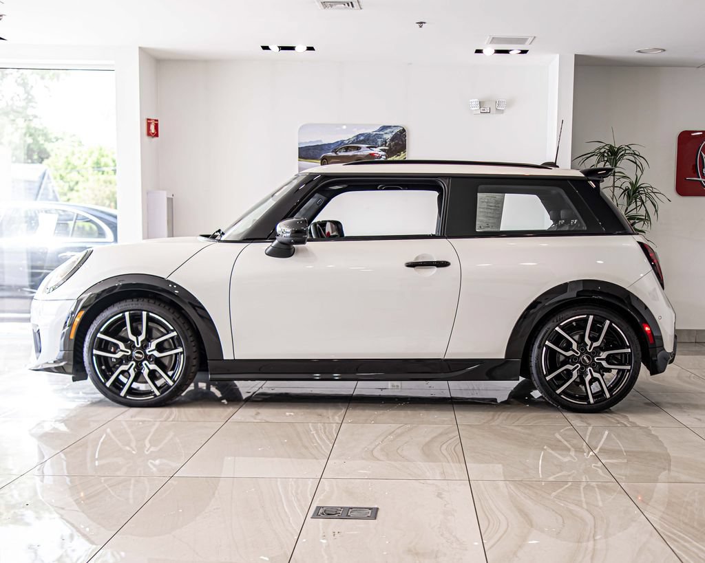 Used 2026 MINI Cooper S FWD image 6