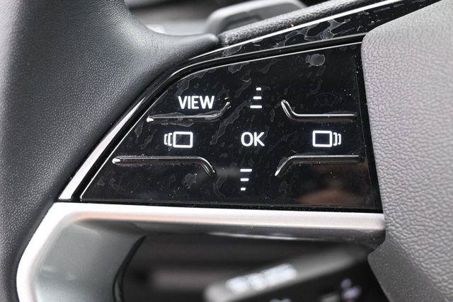 Used 2025 Audi Q5 Premium w/ Convenience Package AWD/4WD image 16