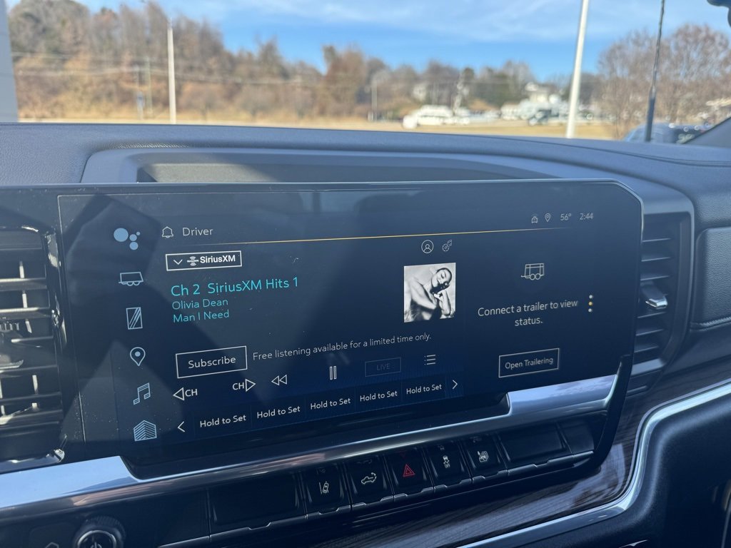 Used 2024 Chevrolet Silverado 2500 LT w/ Convenience Package image 19