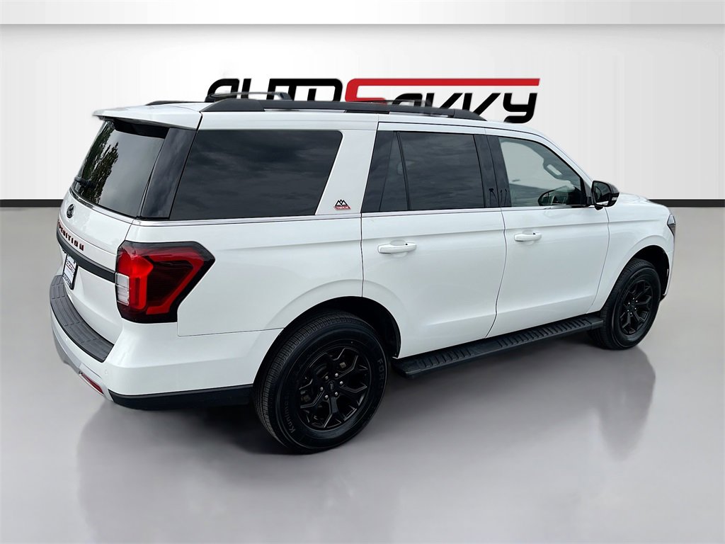 Used 2022 Ford Expedition Timberline image 7