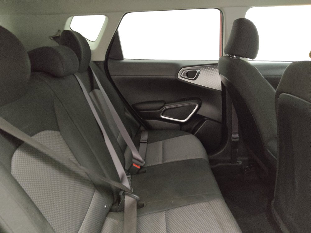 Used 2022 Kia Soul LX FWD image 19