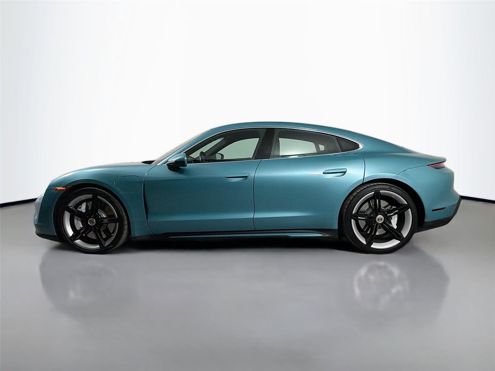 Certified 2024 Porsche Taycan 4S w/ Premium Package AWD/4WD image 2