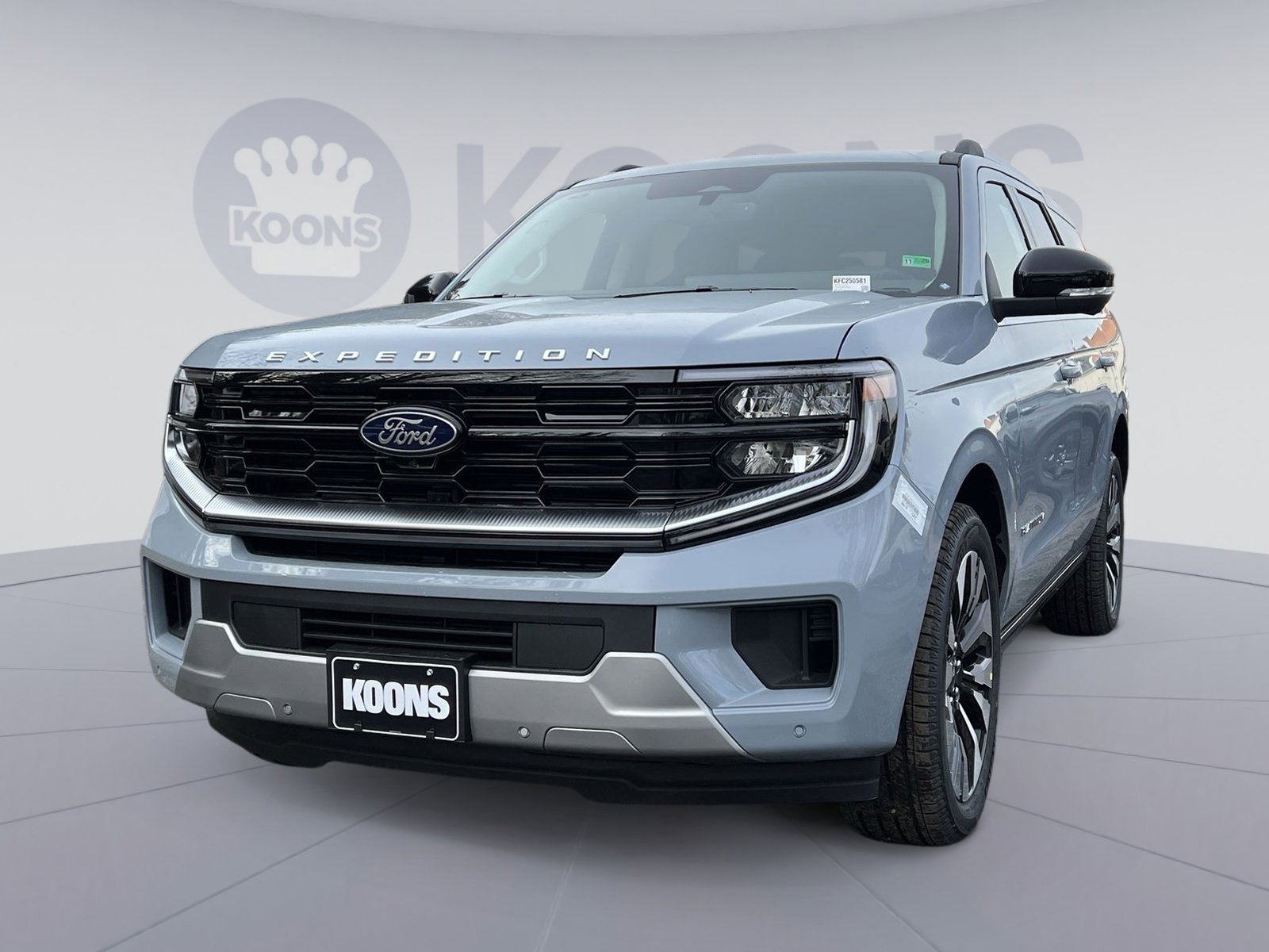 New 2025 Ford Expedition Platinum w/ Driver's Package image 1