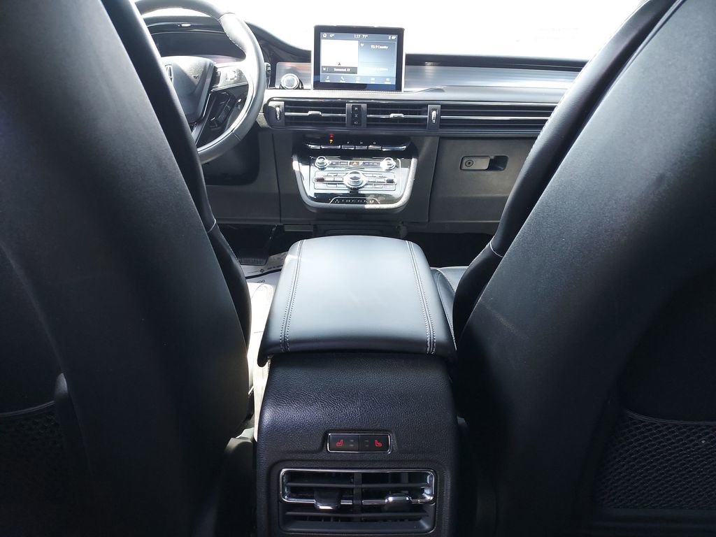 Used 2022 Lincoln Corsair AWD w/ Equipment Group 101A image 10