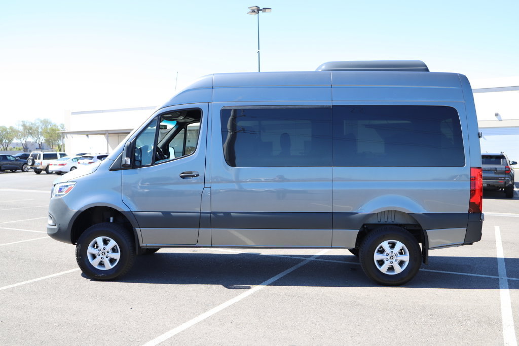 Used 2023 Mercedes-Benz Sprinter 2500 image 5