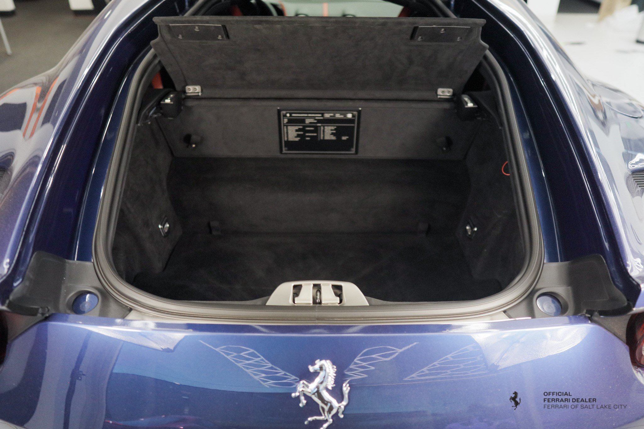 Certified 2019 Ferrari 812 Superfast RWD image 5