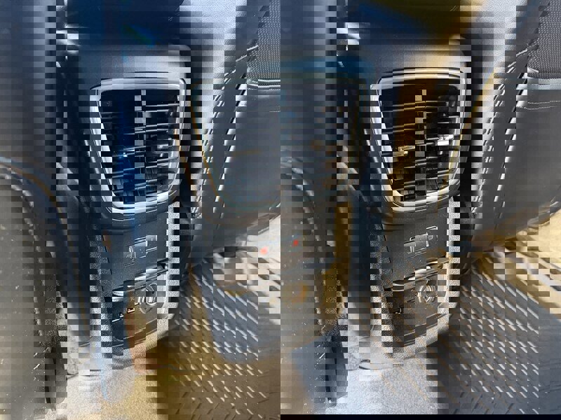 Used 2016 Lincoln MKX Reserve w/ Technology Package image 24