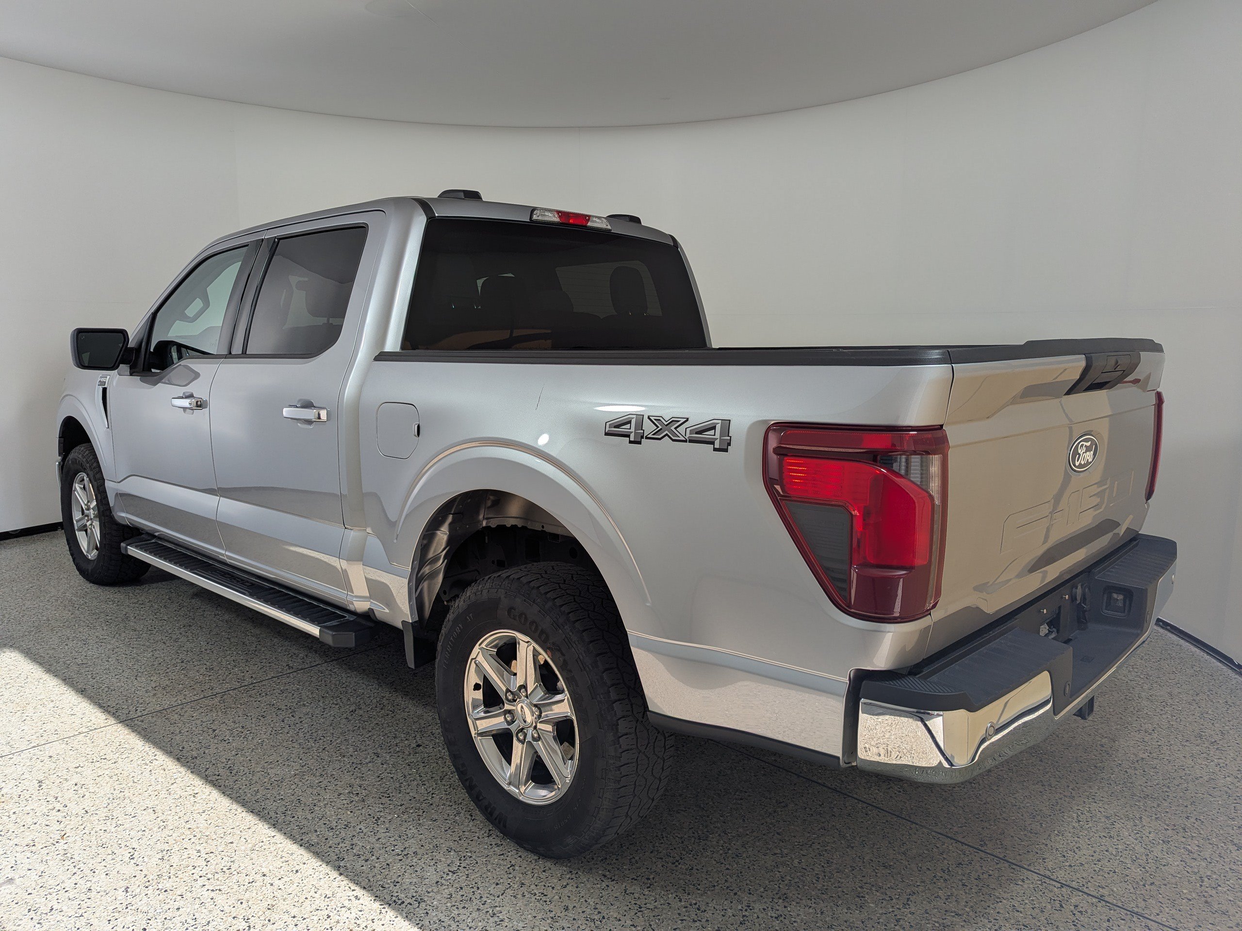 Used 2025 Ford F150 XLT w/ Equipment Group 301A Standard AWD/4WD image 6