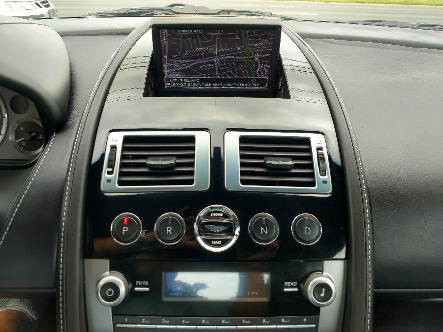 Used 2009 Aston Martin DB9 Coupe image 16