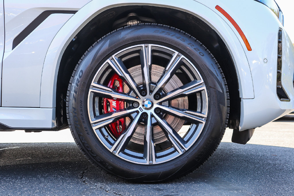 Used 2026 BMW X6 M60i AWD/4WD image 9