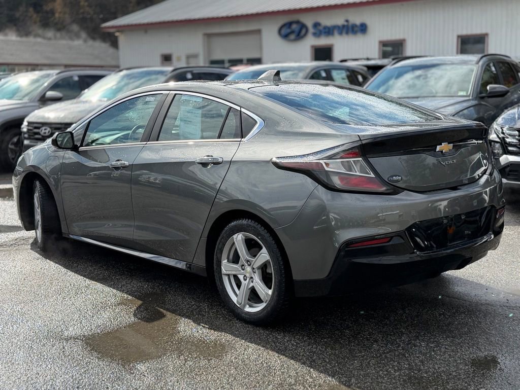 Used 2017 Chevrolet Volt LT w/ Comfort Package image 3
