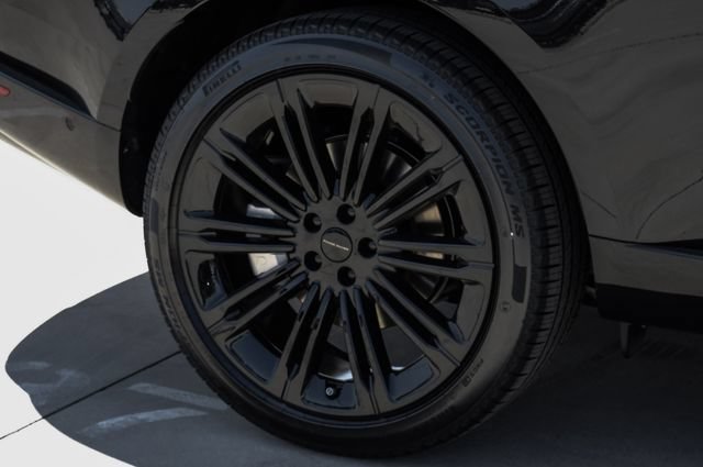 New 2026 Land Rover Range Rover SE AWD/4WD image 60