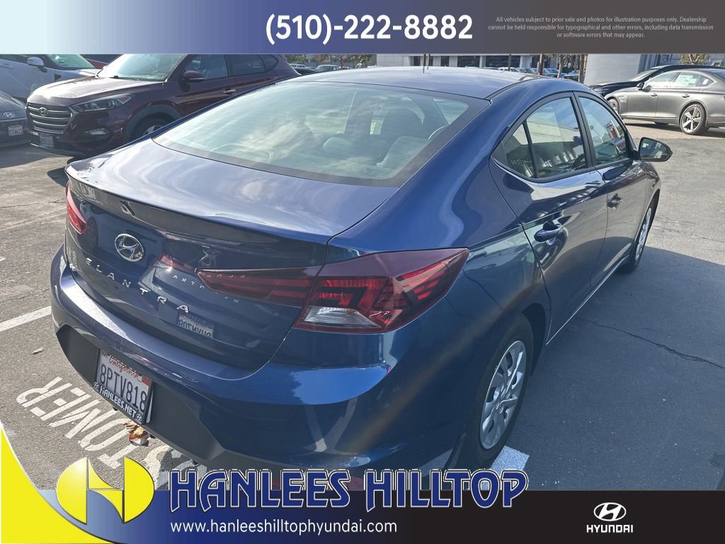 Used 2020 Hyundai Elantra SE image 2