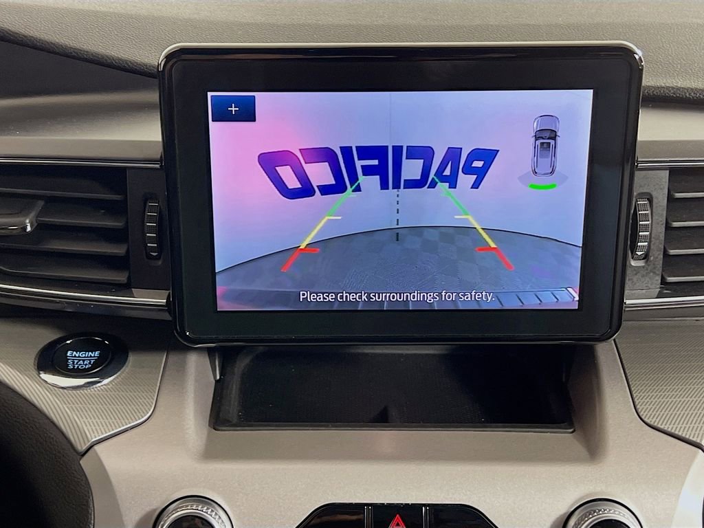 Used 2023 Ford Explorer XLT w/ Equipment Group 202A image 19