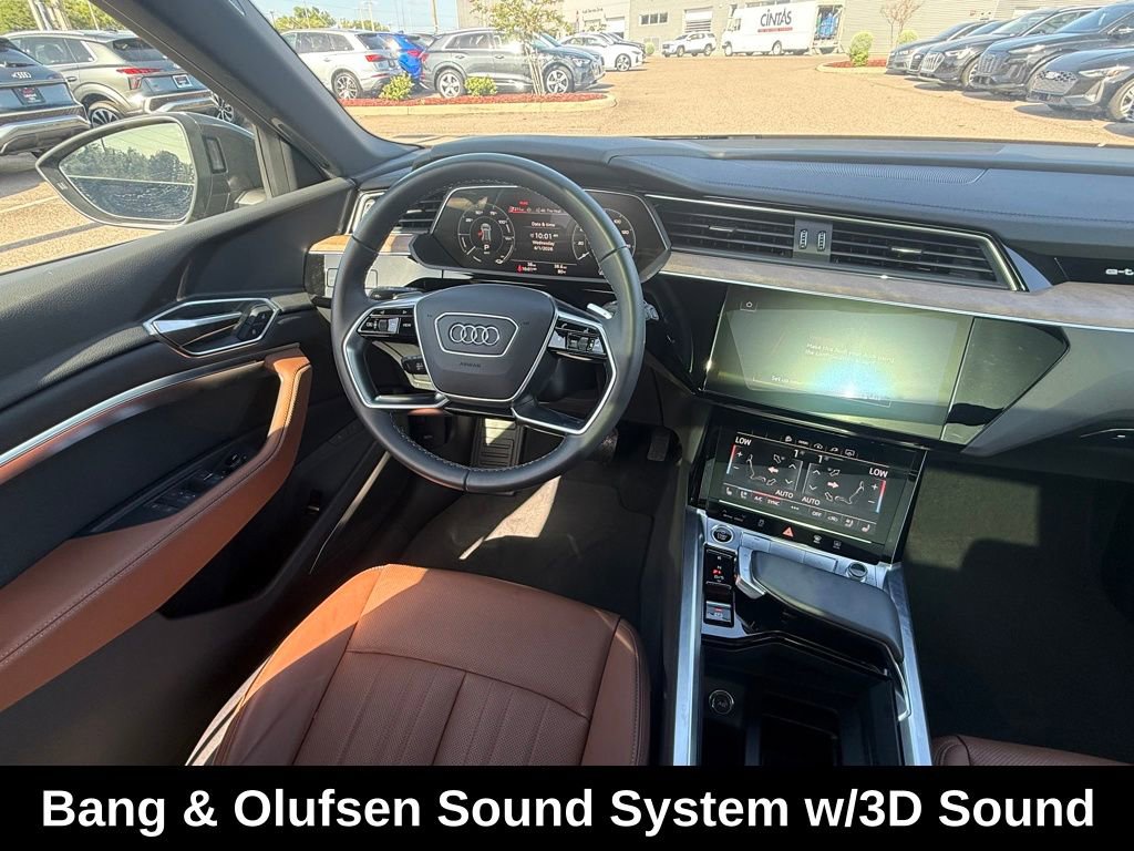 Used 2024 Audi Q8 e-tron Premium Plus w/ Premium Plus Package AWD/4WD image 9