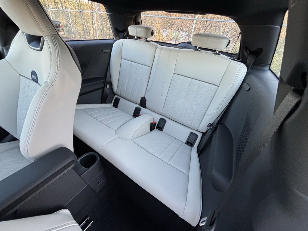 New 2025 MINI Cooper 2-Door Hardtop image 13