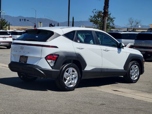 New 2026 Hyundai Kona SE FWD image 4