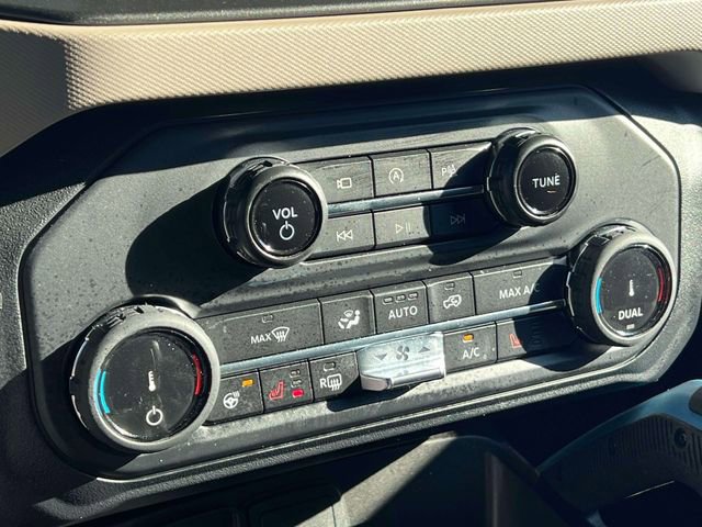 Used 2022 Ford Bronco Wildtrak image 33