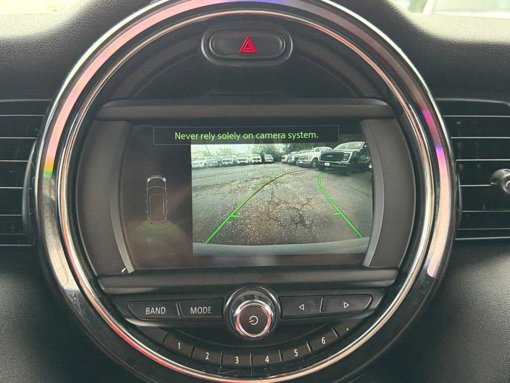 Used 2019 MINI Cooper 4-Door Hardtop FWD image 30