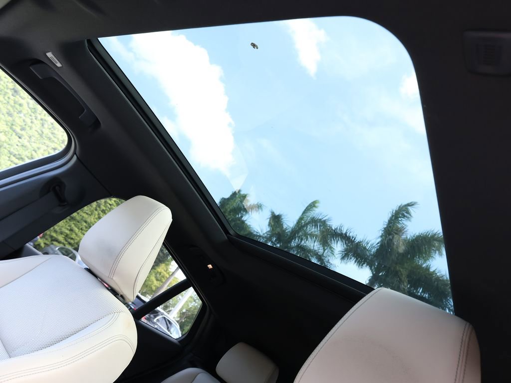 Used 2025 BMW X2 xDrive28i w/ Convenience Package image 18
