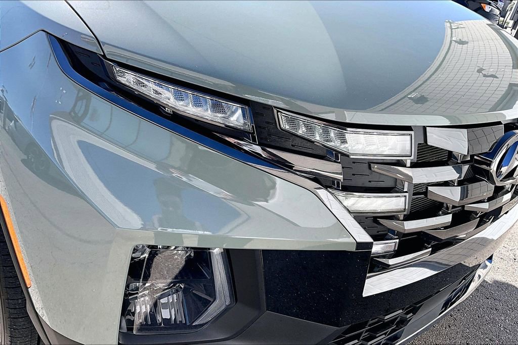 Used 2024 Hyundai Santa Cruz Limited image 30