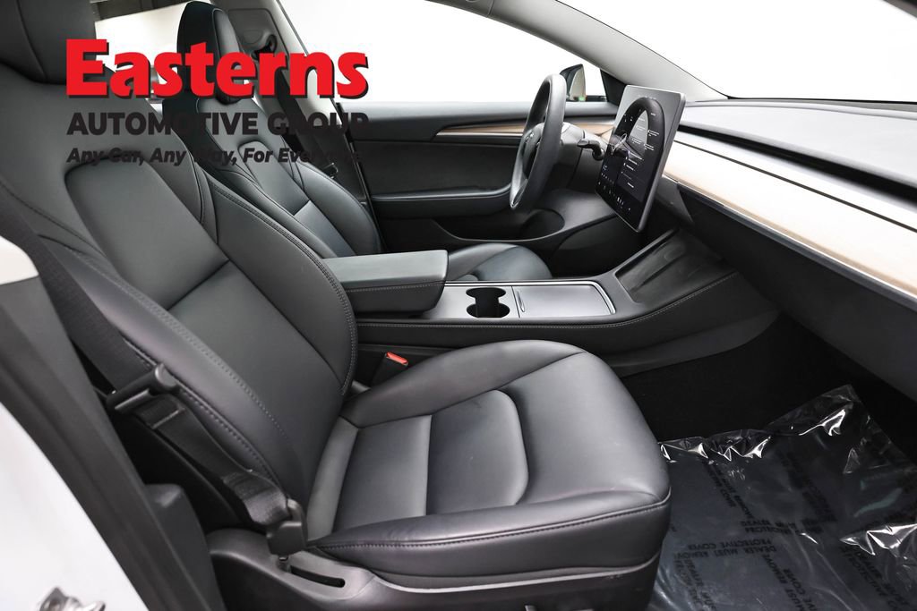 Used 2023 Tesla Model 3 Standard Range image 18