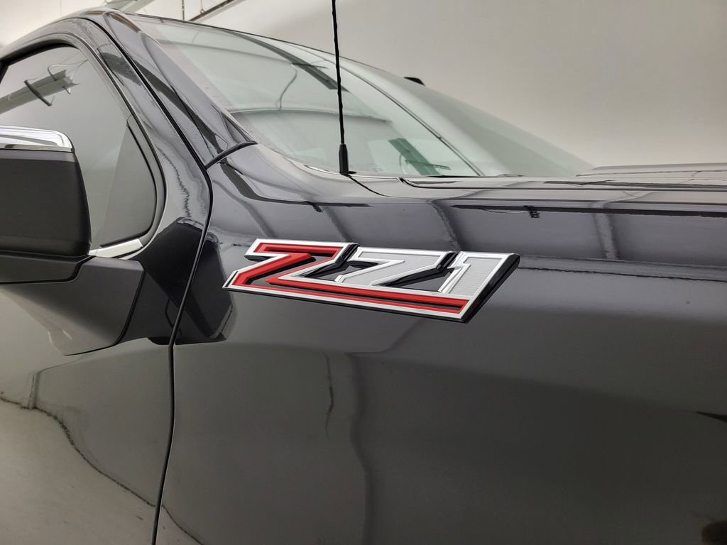 Used 2025 Chevrolet Silverado 1500 LTZ w/ LTZ Premium Package image 35