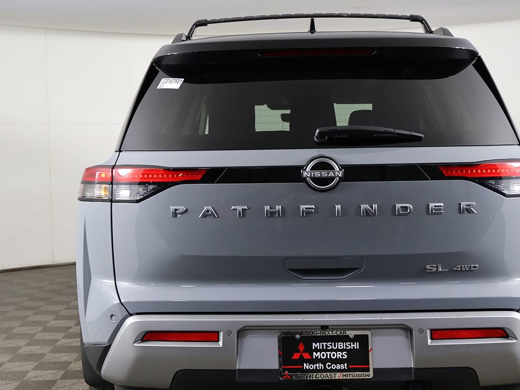 Used 2024 Nissan Pathfinder SL w/ SL Premium Package AWD/4WD image 18