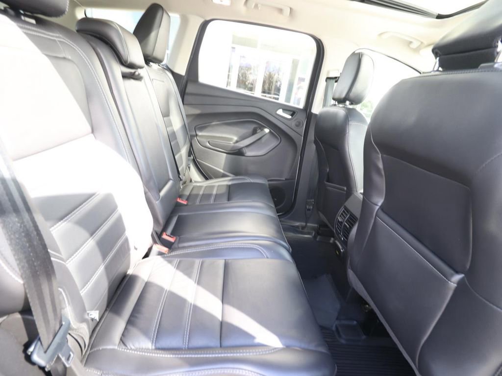 Certified 2019 Ford Escape Titanium image 25