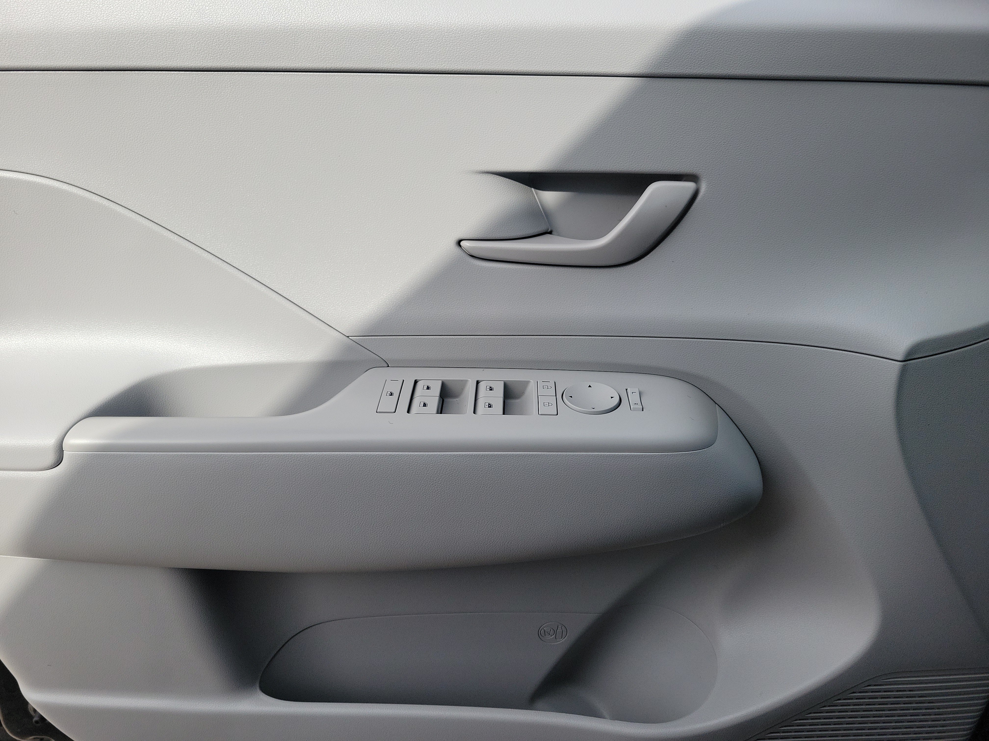 Certified 2026 Hyundai Kona SEL Sport FWD image 21