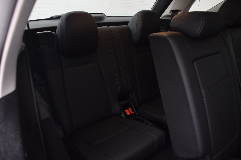 Used 2025 Mercedes-Benz GLE 350 4MATIC image 19