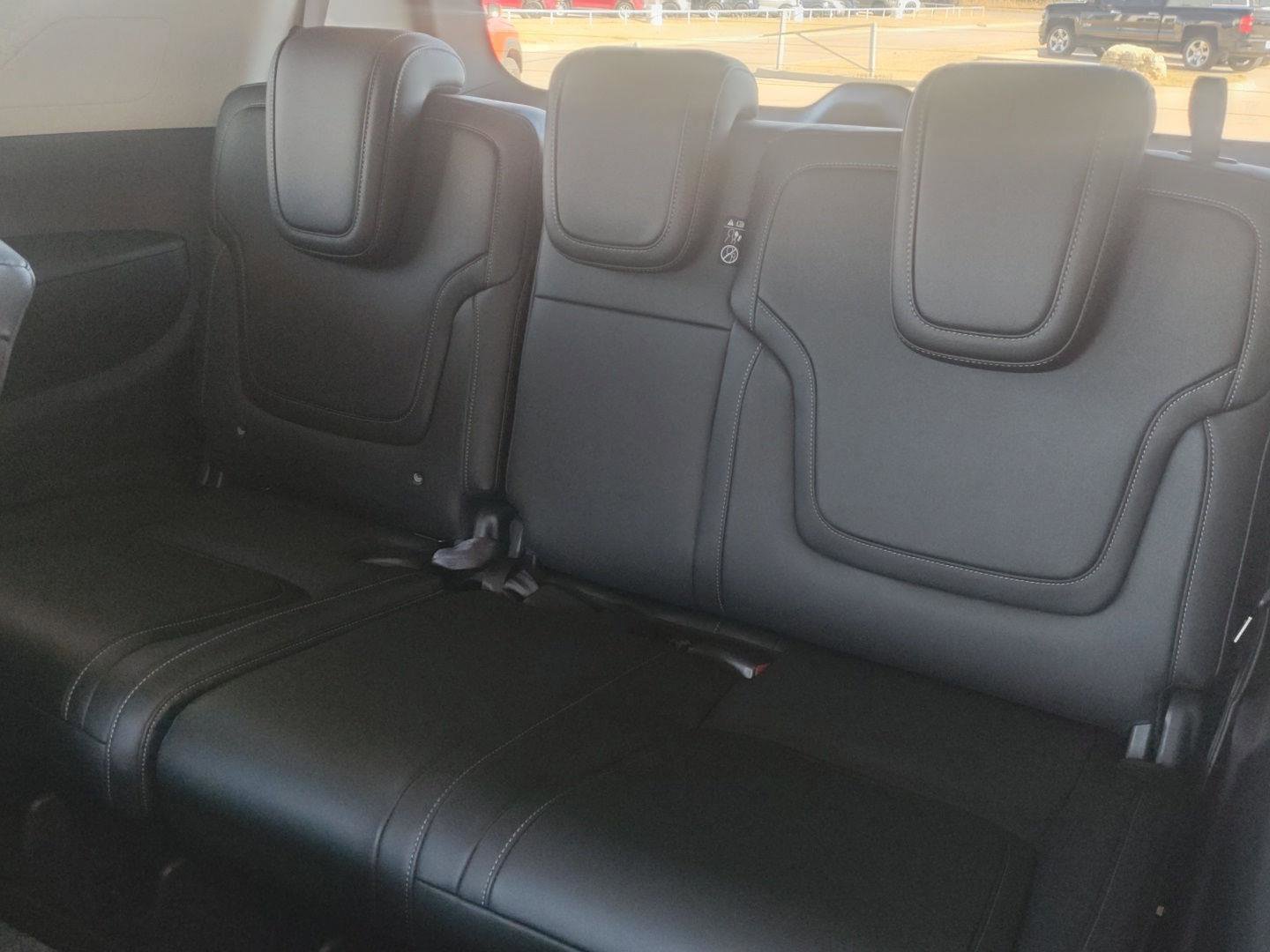 New 2026 Nissan Armada SV image 28