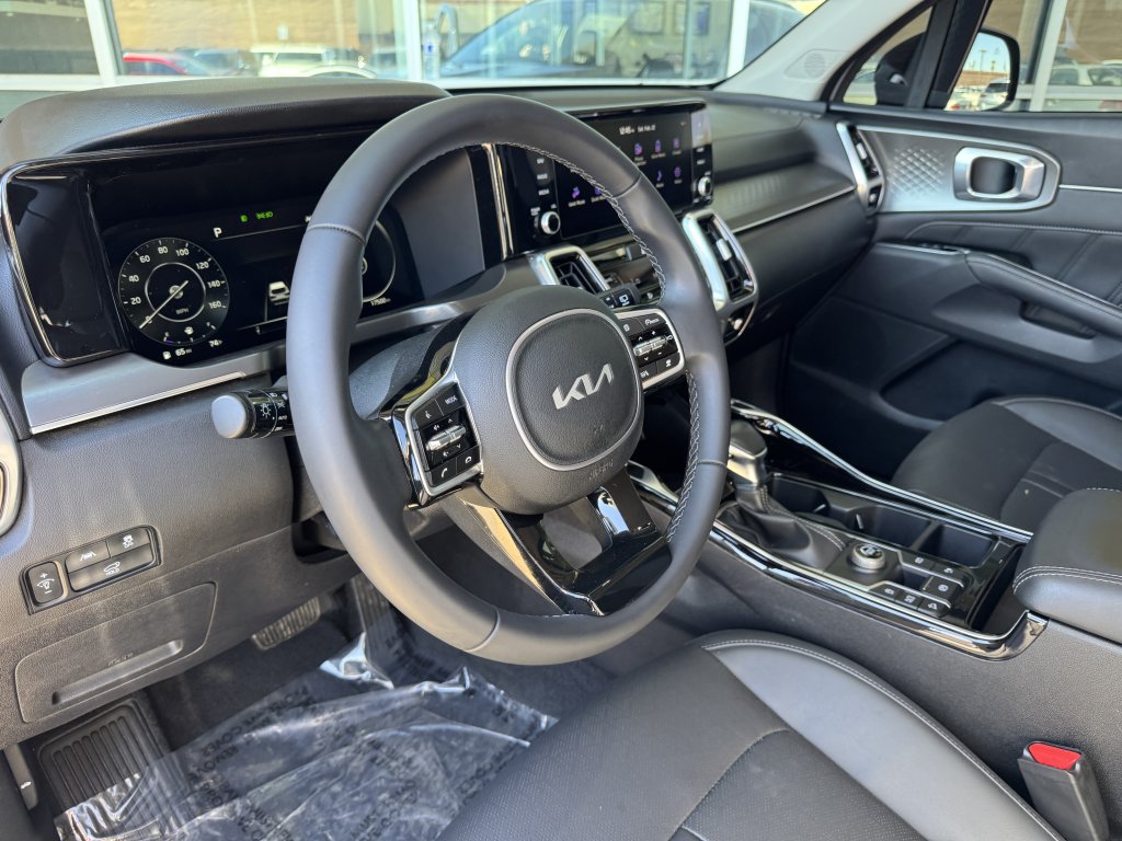 Used 2023 Kia Sorento SX FWD image 32