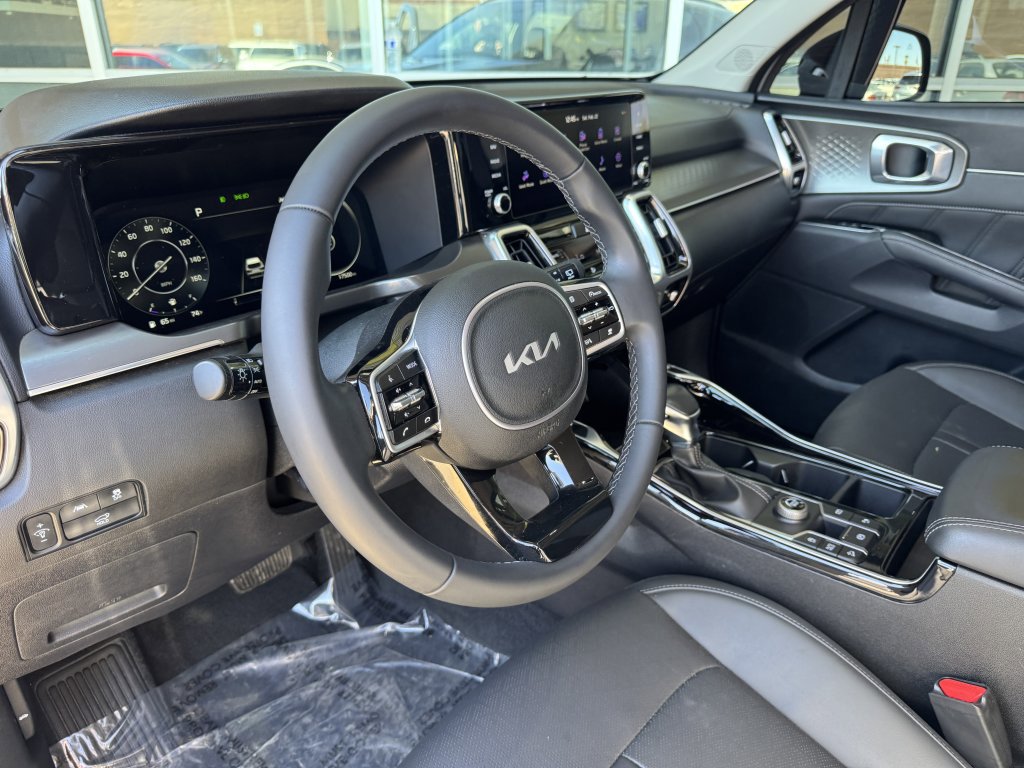 Used 2023 Kia Sorento SX FWD image 32