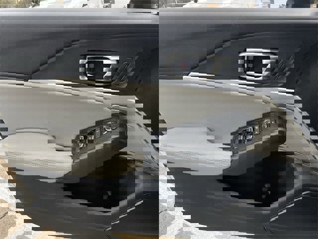 Certified 2024 Acura Integra image 26