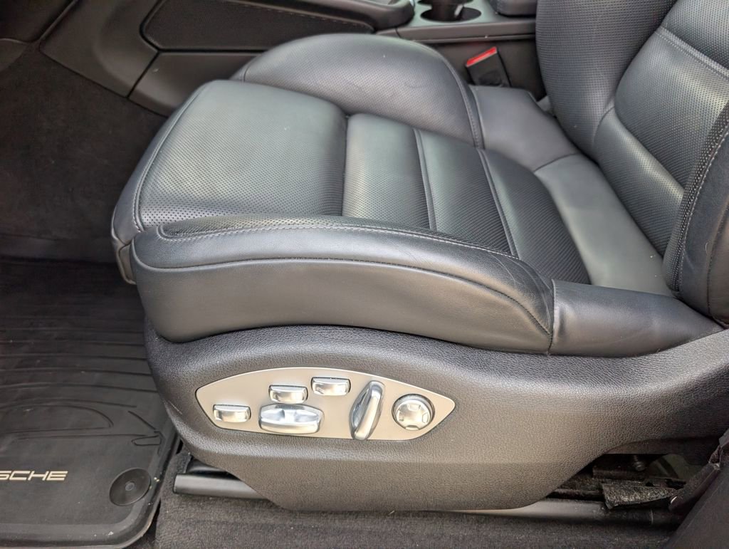 Certified 2022 Porsche Macan GTS image 20