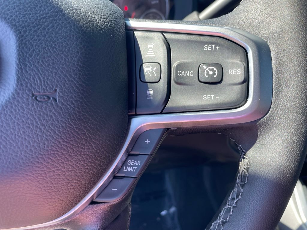 New 2026 RAM 2500 Big Horn AWD/4WD image 28