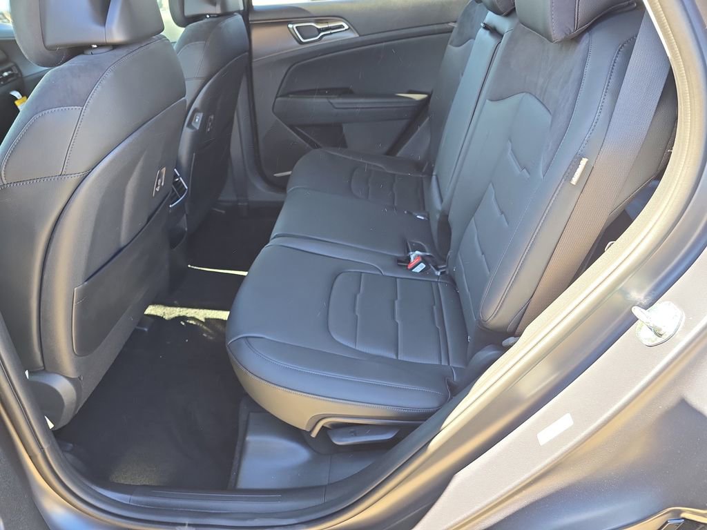 New 2026 Kia Sportage SX image 17