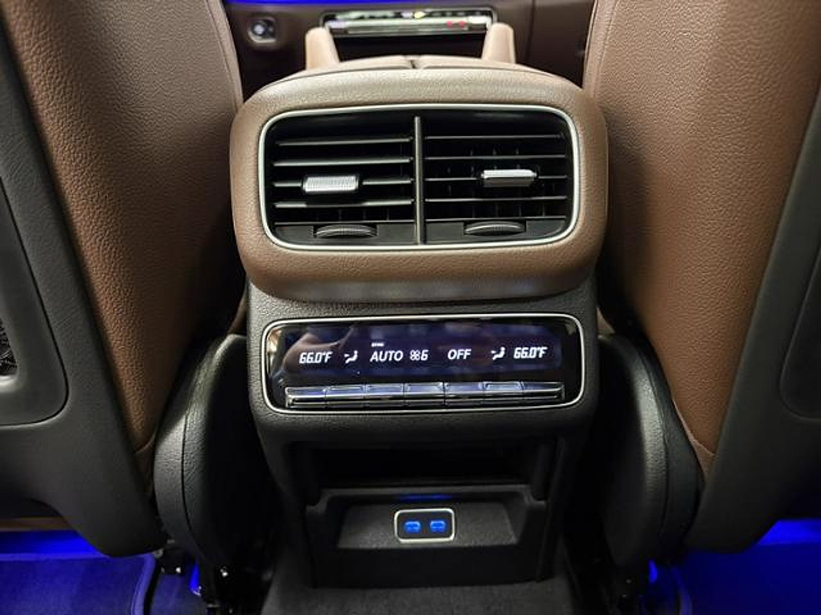 New 2026 Mercedes-Benz GLS 450 4MATIC image 24