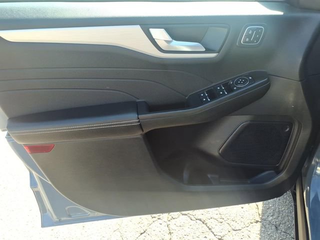 Certified 2024 Ford Escape Platinum AWD/4WD image 14