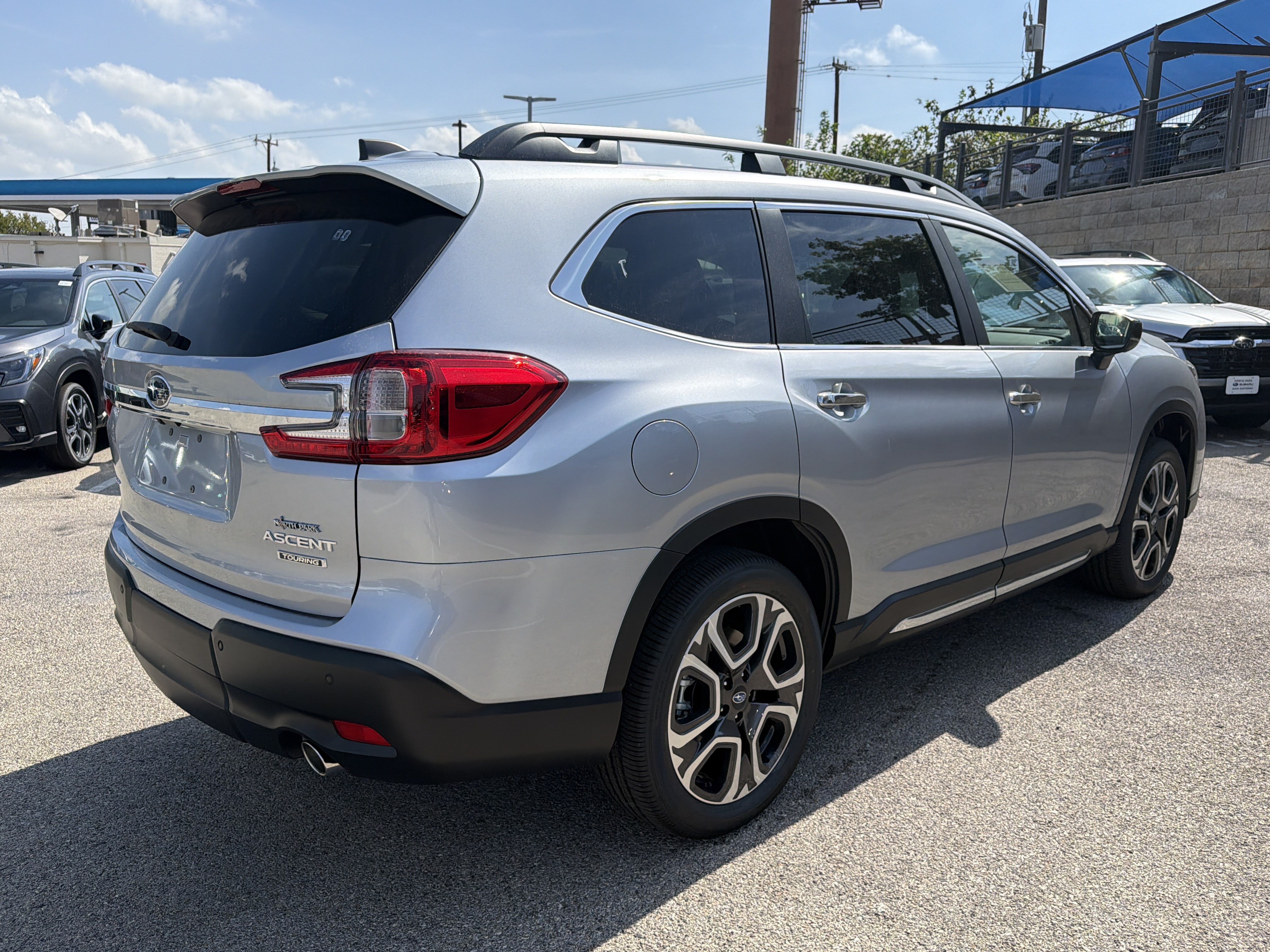 New 2027 Subaru Ascent Touring AWD/4WD image 3