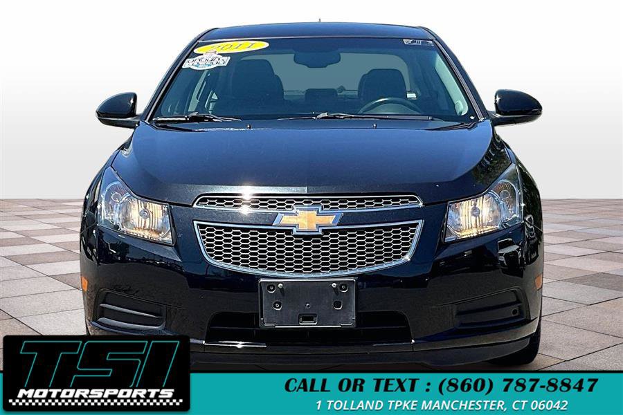 Used 2011 Chevrolet Cruze LTZ FWD image 3