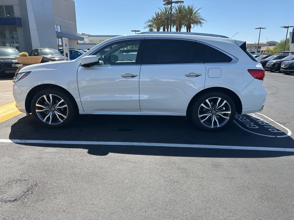 Used 2019 Acura MDX SH-AWD w/ Advance Package image 3