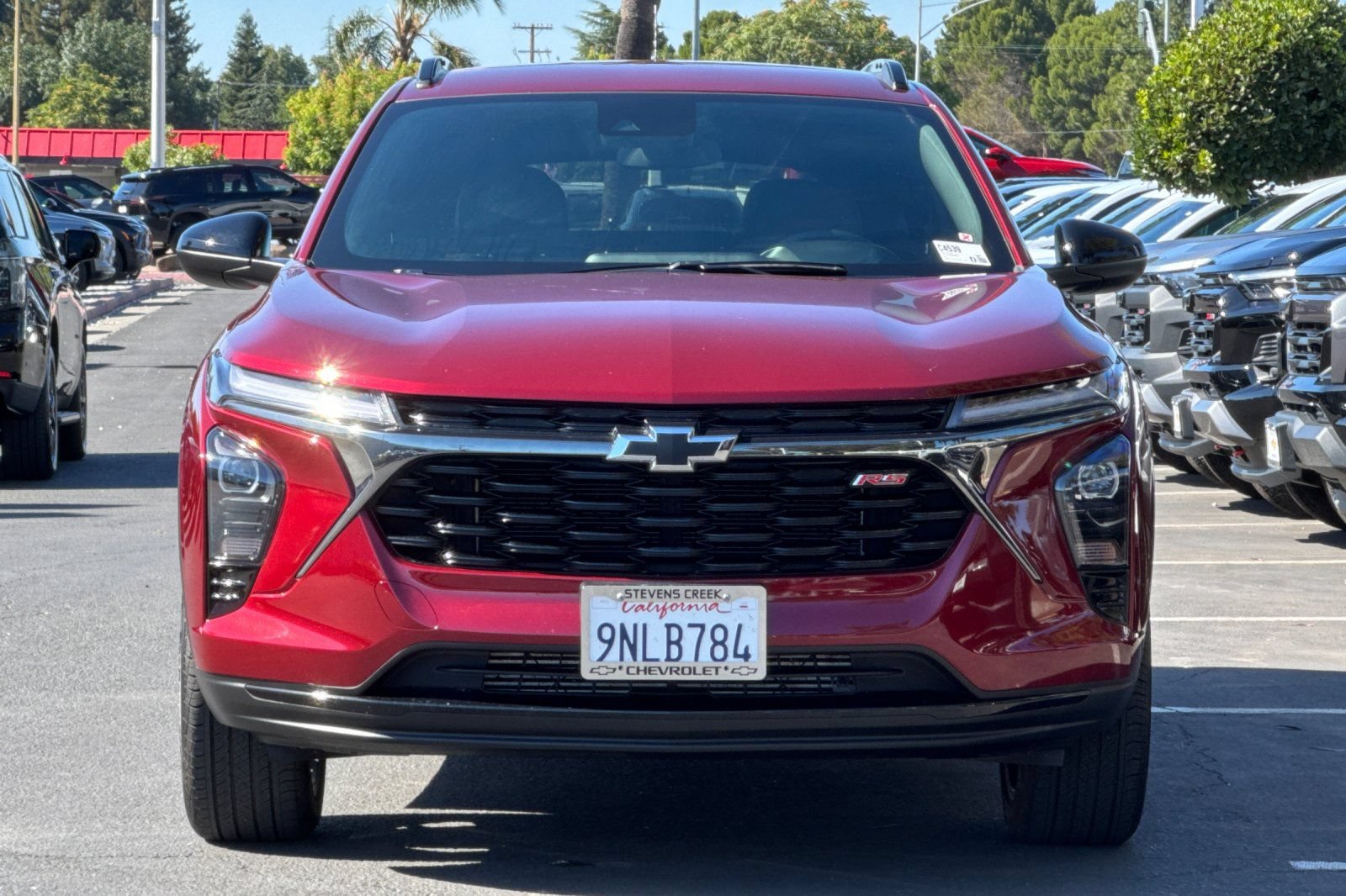 Used 2025 Chevrolet Trax RS FWD image 10